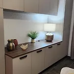 Cosy Avec Terrasse Apartman *