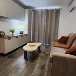 公寓 Cosy Avec Terrasse LʼÎle-Rousse