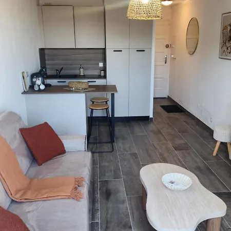 Cosy Avec Terrasse *