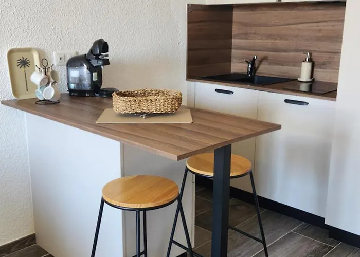 Cosy Avec Terrasse Διαμέρισμα